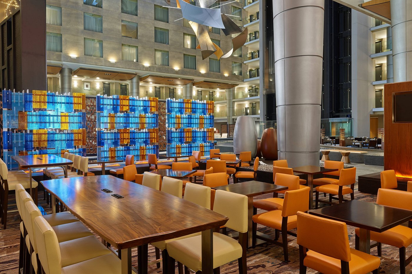 Westin at Detroit Metro Airport — photo 2